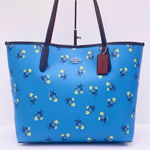 Coach City Tote with Floral Bow Print - Picture 11 of 12